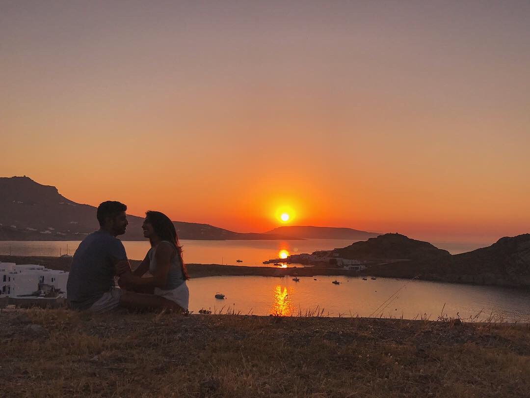 125C37C9-709C-46D2-B99D-78B77A30C081