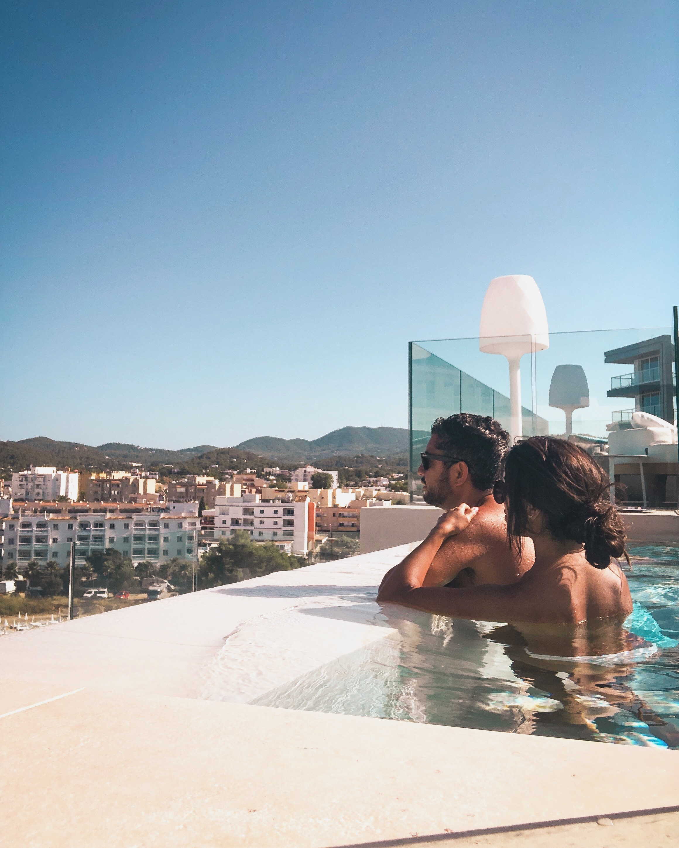 15A82529-E894-457E-919A-972FBBEF6C1F